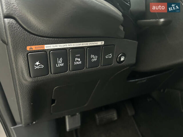 Сірий Міцубісі Аутлендер, об'ємом двигуна 0 л та пробігом 157 тис. км за 25900 $, фото 30 на Automoto.ua