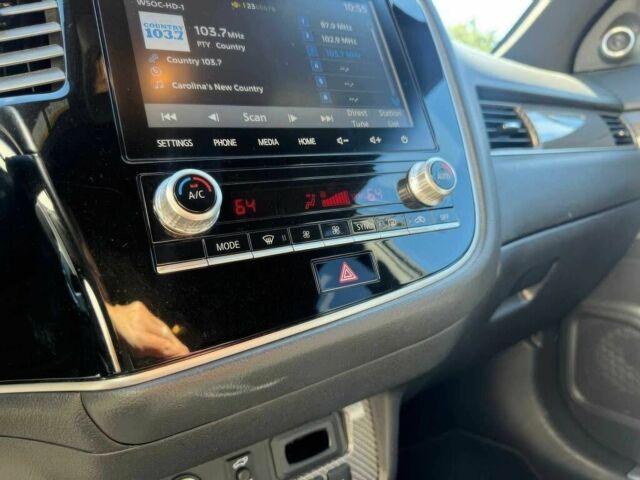 Серый Мицубиси Аутлендер, объемом двигателя 2 л и пробегом 37 тыс. км за 13400 $, фото 10 на Automoto.ua