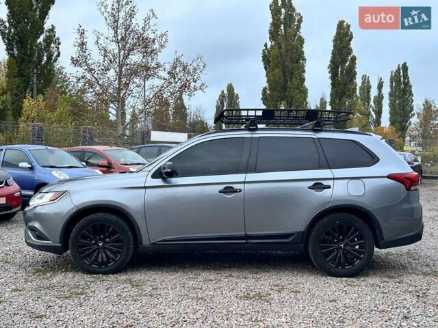 Міцубісі Аутлендер 2020 у Одесі на Automoto.ua Сірий Міцубісі Аутлендер, об'ємом двигуна 2.4 л та пробігом 225 тис. км за 19800 $, фото 7 на Automoto.ua