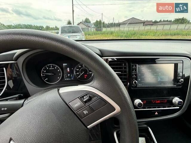 Сірий Міцубісі Аутлендер, об'ємом двигуна 2.36 л та пробігом 91 тис. км за 21150 $, фото 11 на Automoto.ua