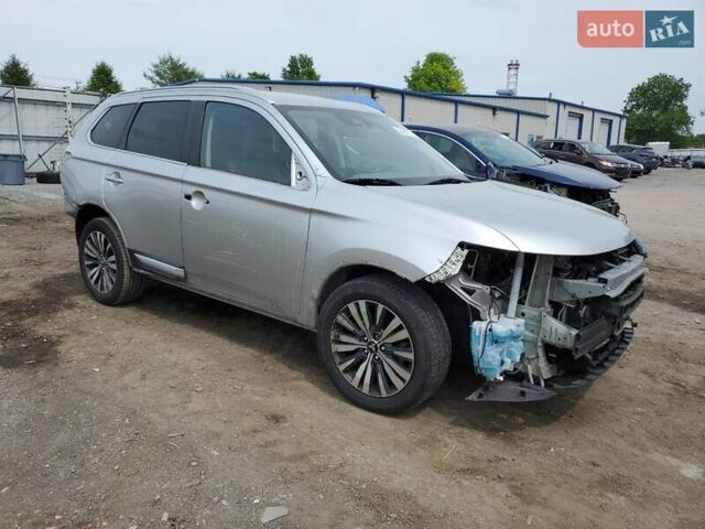 Серый Мицубиси Аутлендер, объемом двигателя 2.36 л и пробегом 160 тыс. км за 2900 $, фото 4 на Automoto.ua