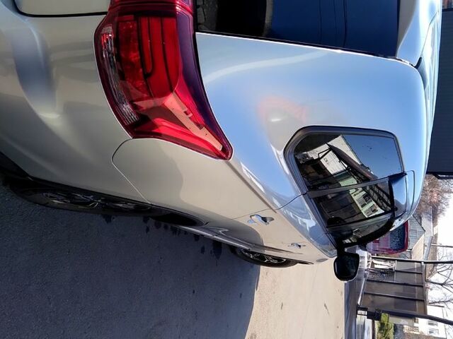 Сірий Міцубісі Аутлендер, об'ємом двигуна 2 л та пробігом 32 тис. км за 21000 $, фото 1 на Automoto.ua