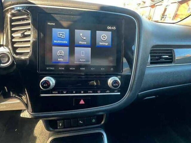 Сірий Міцубісі Аутлендер, об'ємом двигуна 2.4 л та пробігом 120 тис. км за 21200 $, фото 11 на Automoto.ua