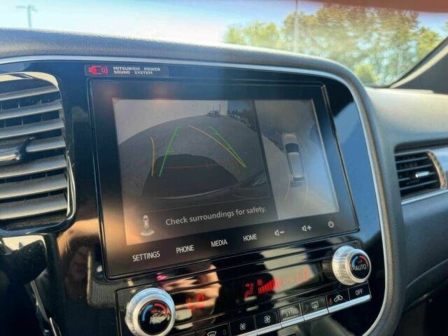 Серый Мицубиси Аутлендер, объемом двигателя 2 л и пробегом 37 тыс. км за 13400 $, фото 9 на Automoto.ua