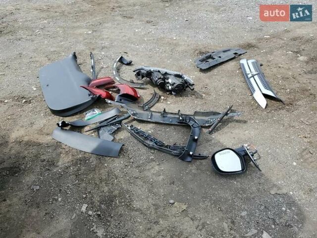 Серый Мицубиси Аутлендер, объемом двигателя 2.36 л и пробегом 160 тыс. км за 2900 $, фото 13 на Automoto.ua