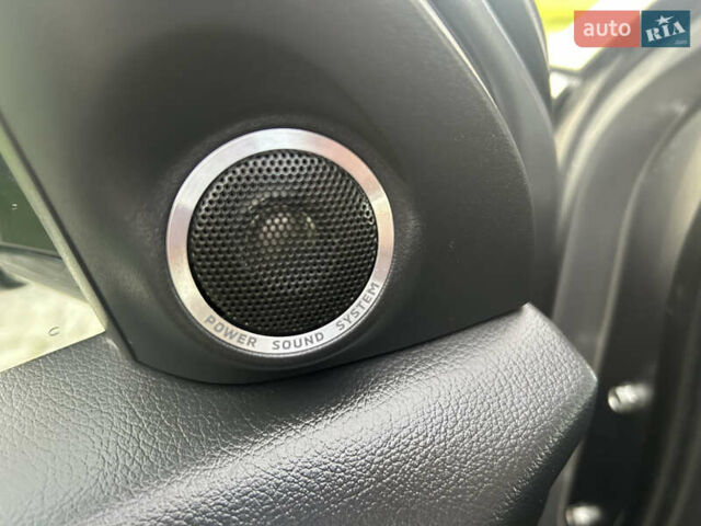 Сірий Міцубісі Аутлендер, об'ємом двигуна 0 л та пробігом 157 тис. км за 25900 $, фото 29 на Automoto.ua