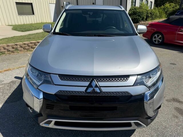 Сірий Міцубісі Аутлендер, об'ємом двигуна 2.4 л та пробігом 45 тис. км за 5800 $, фото 1 на Automoto.ua