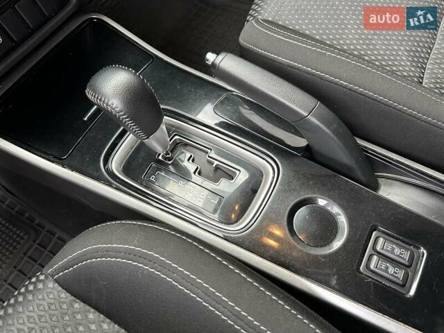 Мицубиси Аутлендер 2021 в Киеве на Automoto.ua Серый Мицубиси Аутлендер, объемом двигателя 2 л и пробегом 132 тыс. км за 18500 $, фото 23 на Automoto.ua