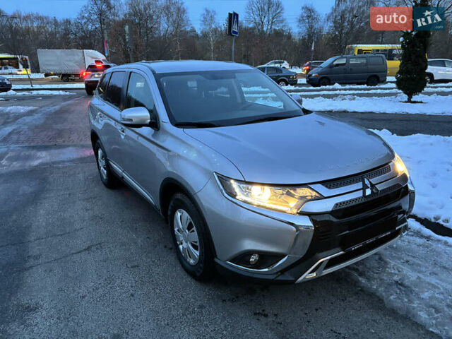 Сірий Міцубісі Аутлендер, об'ємом двигуна 2 л та пробігом 63 тис. км за 22500 $, фото 33 на Automoto.ua