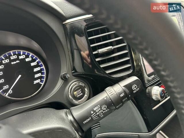 Мицубиси Аутлендер 2021 в Киеве на Automoto.ua Серый Мицубиси Аутлендер, объемом двигателя 2 л и пробегом 132 тыс. км за 18500 $, фото 20 на Automoto.ua