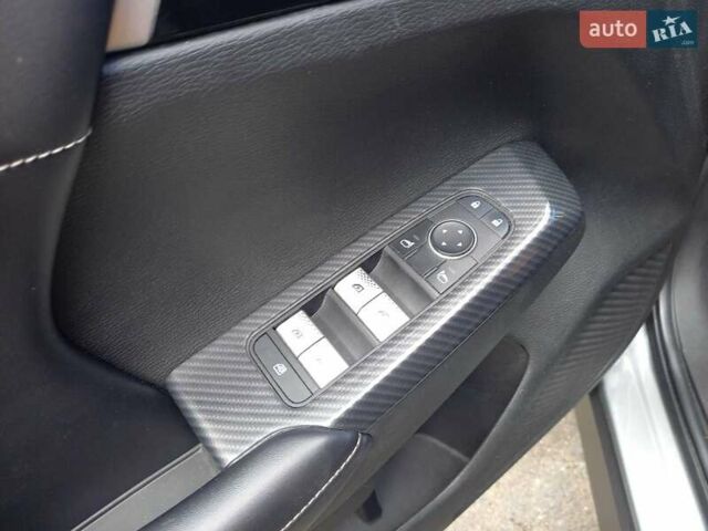 Сірий Міцубісі Аутлендер, об'ємом двигуна 2.5 л та пробігом 128 тис. км за 22000 $, фото 36 на Automoto.ua