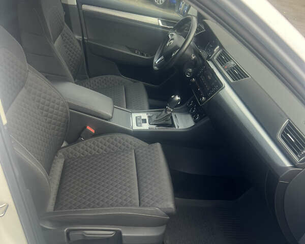 Серый Мицубиси Аутлендер, объемом двигателя 2.4 л и пробегом 99 тыс. км за 22900 $, фото 1 на Automoto.ua