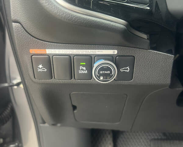 Серый Мицубиси Аутлендер, объемом двигателя 2.4 л и пробегом 99 тыс. км за 22900 $, фото 17 на Automoto.ua