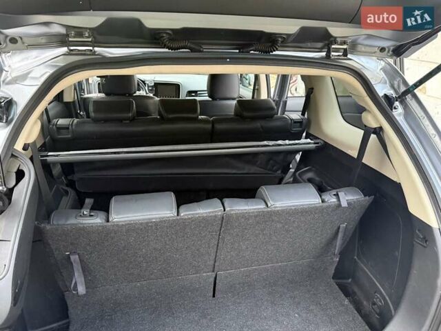 Сірий Міцубісі Аутлендер, об'ємом двигуна 2.36 л та пробігом 114 тис. км за 20000 $, фото 3 на Automoto.ua
