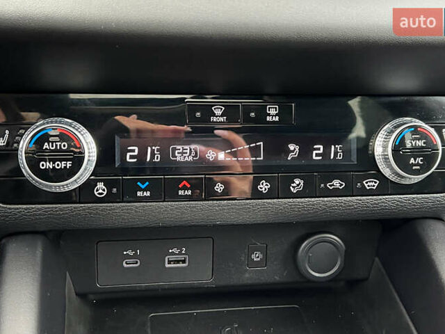 Серый Мицубиси Аутлендер, объемом двигателя 2.49 л и пробегом 46 тыс. км за 24500 $, фото 17 на Automoto.ua