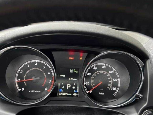 Серый Мицубиси Аутлендер, объемом двигателя 2 л и пробегом 49 тыс. км за 12600 $, фото 7 на Automoto.ua