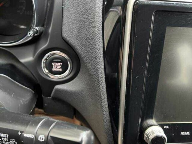 Серый Мицубиси Аутлендер, объемом двигателя 2 л и пробегом 49 тыс. км за 12600 $, фото 11 на Automoto.ua