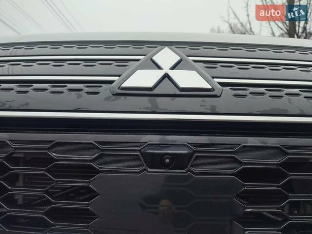Серый Мицубиси Аутлендер, объемом двигателя 2.49 л и пробегом 54 тыс. км за 24900 $, фото 14 на Automoto.ua