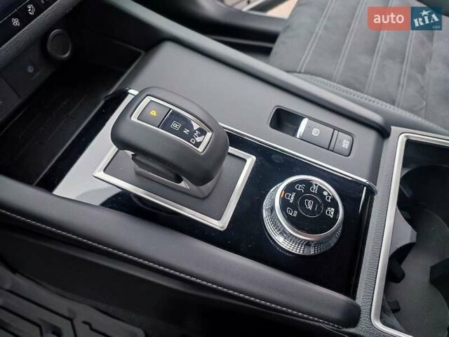 Серый Мицубиси Аутлендер, объемом двигателя 2.49 л и пробегом 54 тыс. км за 24900 $, фото 23 на Automoto.ua