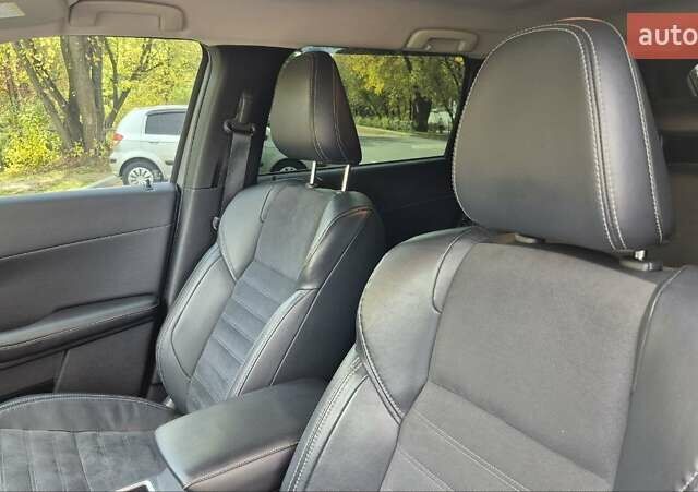 Сірий Міцубісі Аутлендер, об'ємом двигуна 2.49 л та пробігом 128 тис. км за 22700 $, фото 20 на Automoto.ua