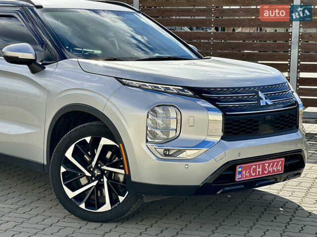 Міцубісі Аутлендер 2022 у Стрые на Automoto.ua Сірий Міцубісі Аутлендер, об'ємом двигуна 2.5 л та пробігом 85 тис. км за 23999 $, фото 16 на Automoto.ua