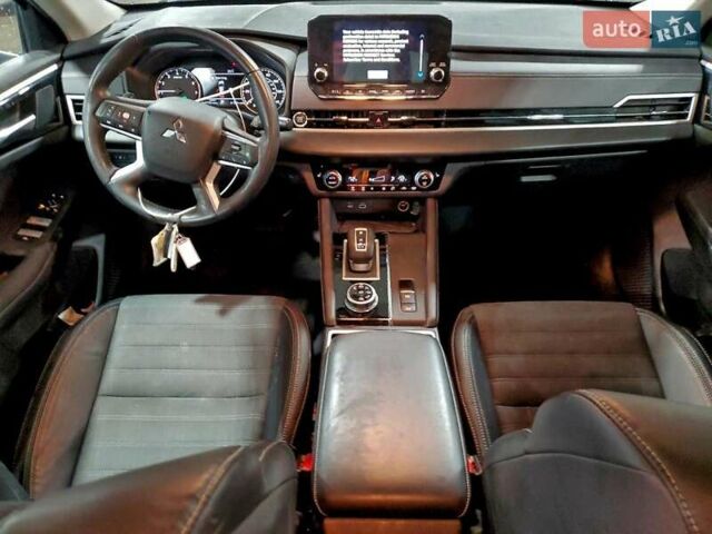 Сірий Міцубісі Аутлендер, об'ємом двигуна 2.49 л та пробігом 66 тис. км за 14368 $, фото 7 на Automoto.ua