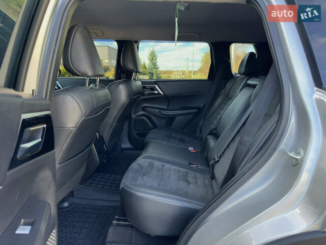Міцубісі Аутлендер 2022 у Стрые на Automoto.ua Сірий Міцубісі Аутлендер, об'ємом двигуна 2.5 л та пробігом 85 тис. км за 23999 $, фото 74 на Automoto.ua