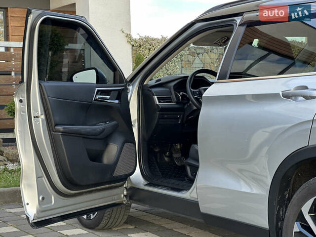 Міцубісі Аутлендер 2022 у Стрые на Automoto.ua Сірий Міцубісі Аутлендер, об'ємом двигуна 2.5 л та пробігом 85 тис. км за 23999 $, фото 45 на Automoto.ua