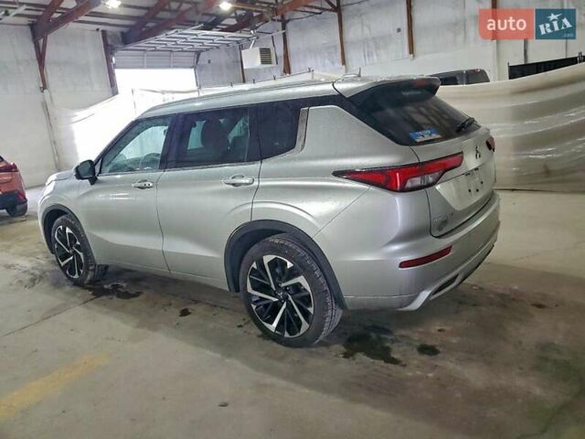 Серый Мицубиси Аутлендер, объемом двигателя 2.49 л и пробегом 78 тыс. км за 6700 $, фото 2 на Automoto.ua