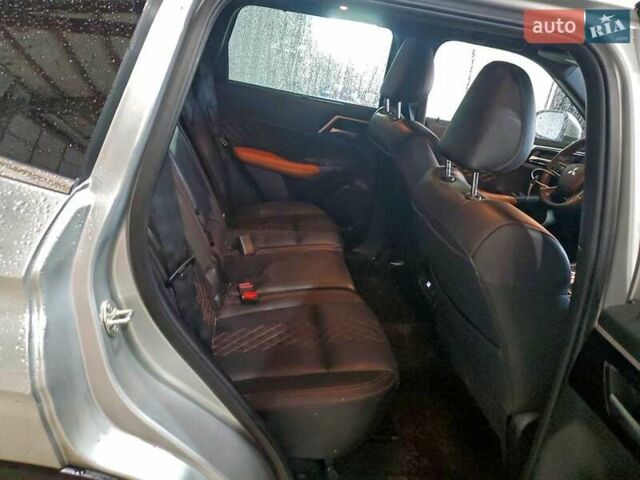 Серый Мицубиси Аутлендер, объемом двигателя 2.49 л и пробегом 78 тыс. км за 6700 $, фото 10 на Automoto.ua