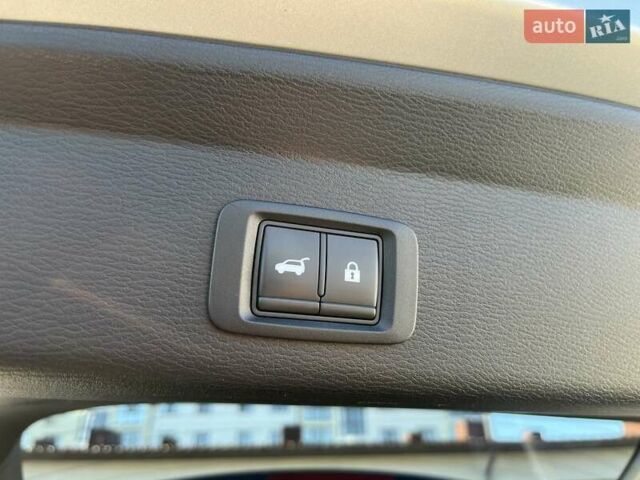 Серый Мицубиси Аутлендер, объемом двигателя 2.49 л и пробегом 38 тыс. км за 24999 $, фото 33 на Automoto.ua