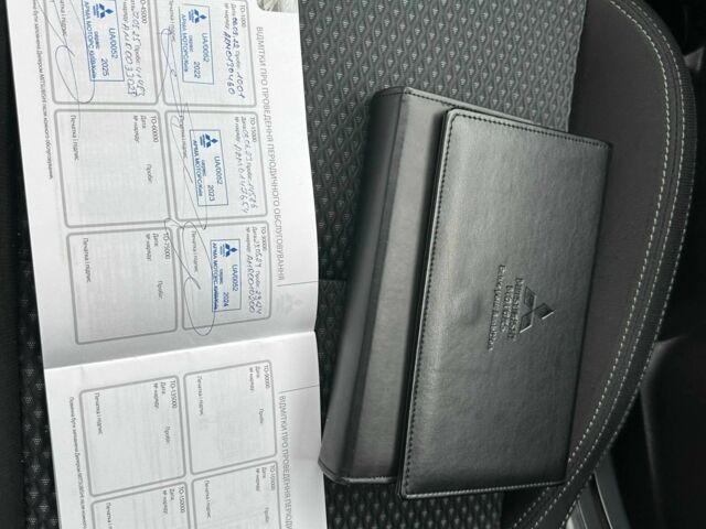 Сірий Міцубісі Аутлендер, об'ємом двигуна 2 л та пробігом 46 тис. км за 20900 $, фото 20 на Automoto.ua