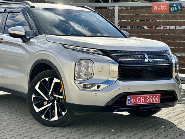 Міцубісі Аутлендер 2022 у Стрые на Automoto.ua Сірий Міцубісі Аутлендер, об'ємом двигуна 2.5 л та пробігом 85 тис. км за 23999 $, фото 22 на Automoto.ua