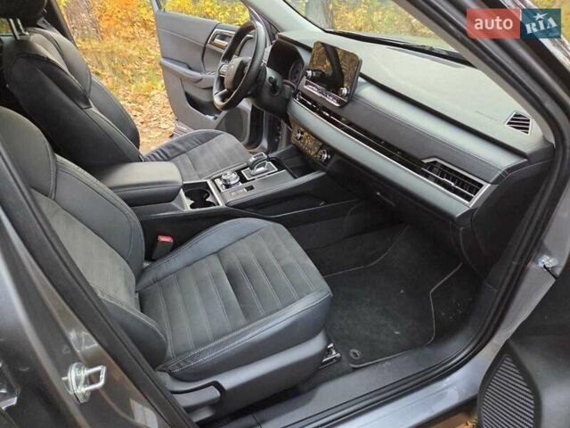 Серый Мицубиси Аутлендер, объемом двигателя 2.49 л и пробегом 50 тыс. км за 23900 $, фото 21 на Automoto.ua