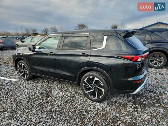 Серый Мицубиси Аутлендер, объемом двигателя 2.49 л и пробегом 88 тыс. км за 5900 $, фото 1 на Automoto.ua