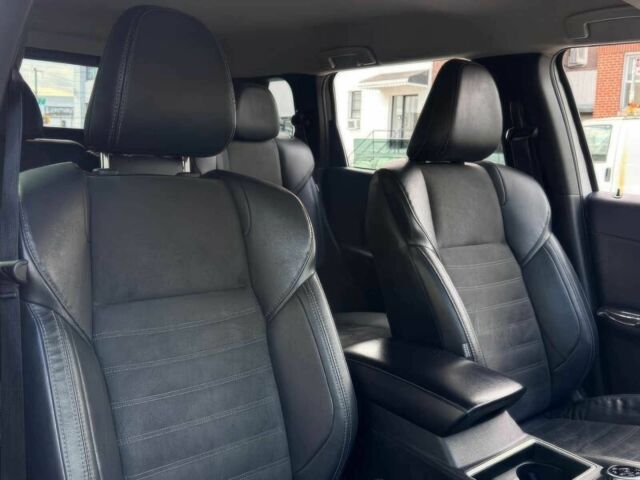 Міцубісі Аутлендер 2022 у Рівному на Automoto.ua Сірий Міцубісі Аутлендер, об'ємом двигуна 2.5 л та пробігом 22 тис. км за 9400 $, фото 7 на Automoto.ua