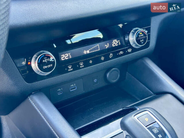 Міцубісі Аутлендер 2022 у Стрые на Automoto.ua Сірий Міцубісі Аутлендер, об'ємом двигуна 2.5 л та пробігом 85 тис. км за 23999 $, фото 59 на Automoto.ua