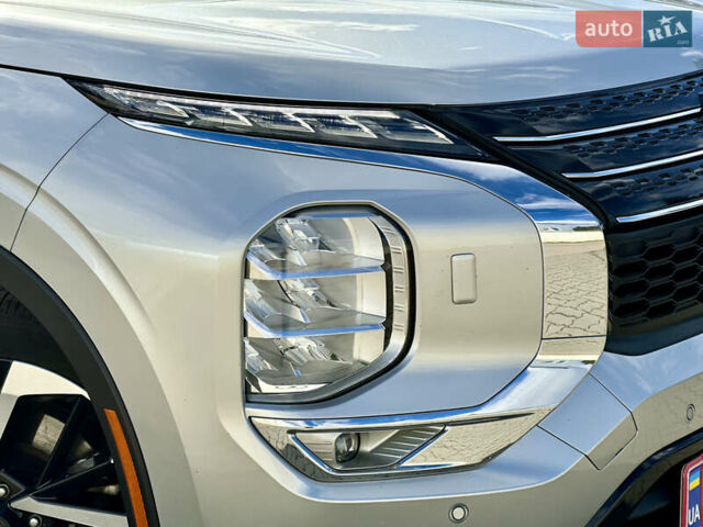 Міцубісі Аутлендер 2022 у Стрые на Automoto.ua Сірий Міцубісі Аутлендер, об'ємом двигуна 2.5 л та пробігом 85 тис. км за 23999 $, фото 19 на Automoto.ua