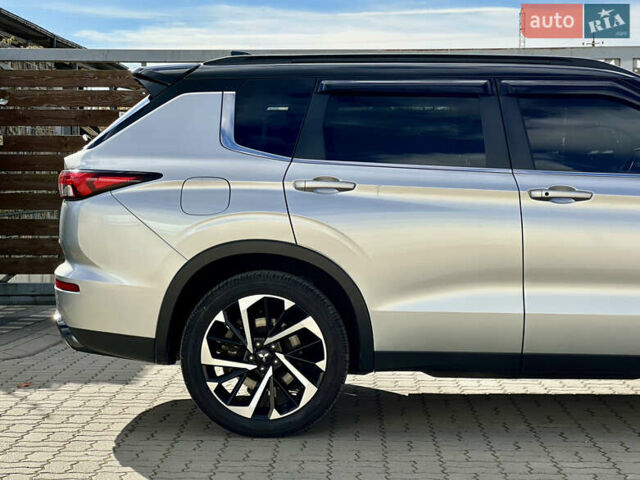 Міцубісі Аутлендер 2022 у Стрые на Automoto.ua Сірий Міцубісі Аутлендер, об'ємом двигуна 2.5 л та пробігом 85 тис. км за 23999 $, фото 28 на Automoto.ua