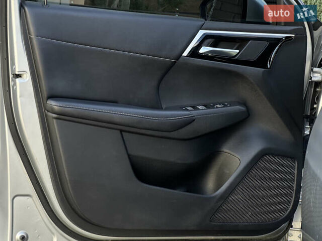 Міцубісі Аутлендер 2022 у Стрые на Automoto.ua Сірий Міцубісі Аутлендер, об'ємом двигуна 2.5 л та пробігом 85 тис. км за 23999 $, фото 46 на Automoto.ua