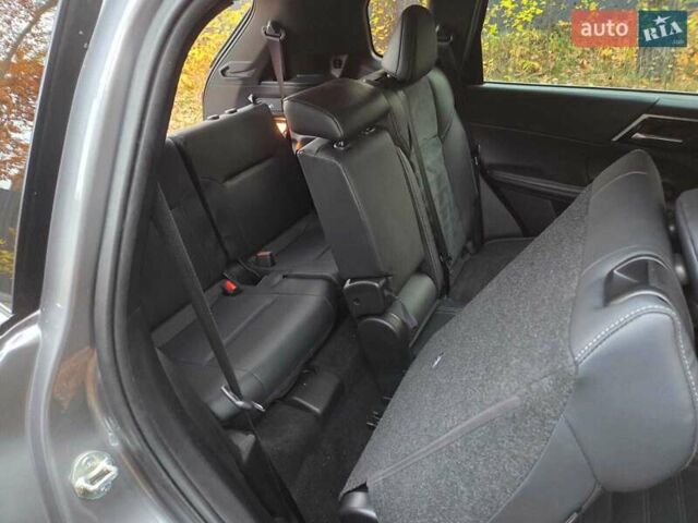 Серый Мицубиси Аутлендер, объемом двигателя 2.49 л и пробегом 50 тыс. км за 23900 $, фото 15 на Automoto.ua