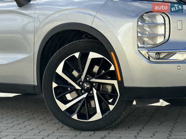 Міцубісі Аутлендер 2022 у Стрые на Automoto.ua Сірий Міцубісі Аутлендер, об'ємом двигуна 2.5 л та пробігом 85 тис. км за 23999 $, фото 17 на Automoto.ua