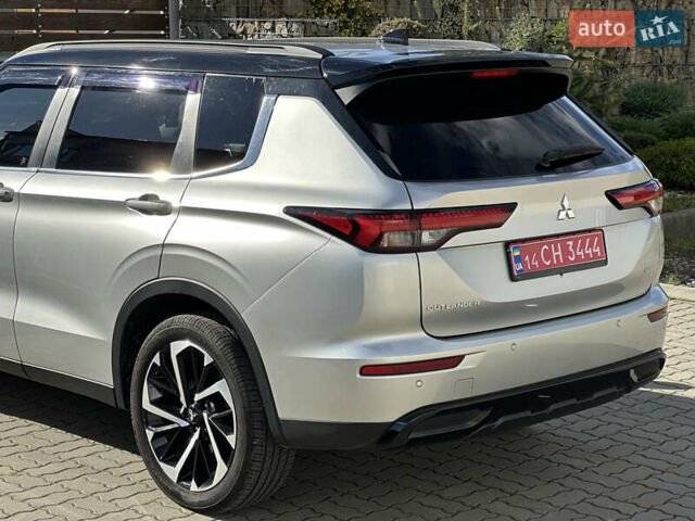 Міцубісі Аутлендер 2022 у Стрые на Automoto.ua Сірий Міцубісі Аутлендер, об'ємом двигуна 2.5 л та пробігом 85 тис. км за 23999 $, фото 44 на Automoto.ua