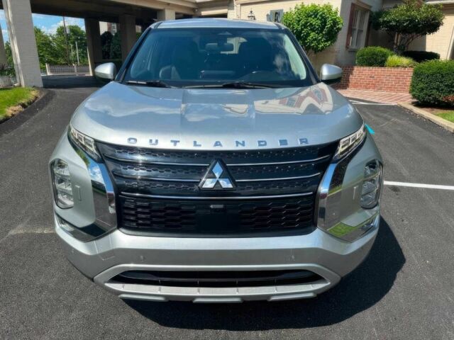 Серый Мицубиси Аутлендер, объемом двигателя 2.5 л и пробегом 26 тыс. км за 16750 $, фото 1 на Automoto.ua