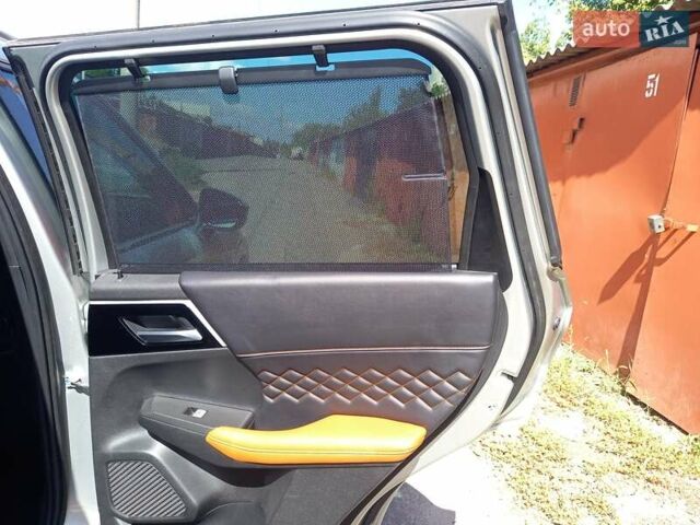 Серый Мицубиси Аутлендер, объемом двигателя 2.5 л и пробегом 84 тыс. км за 22600 $, фото 56 на Automoto.ua