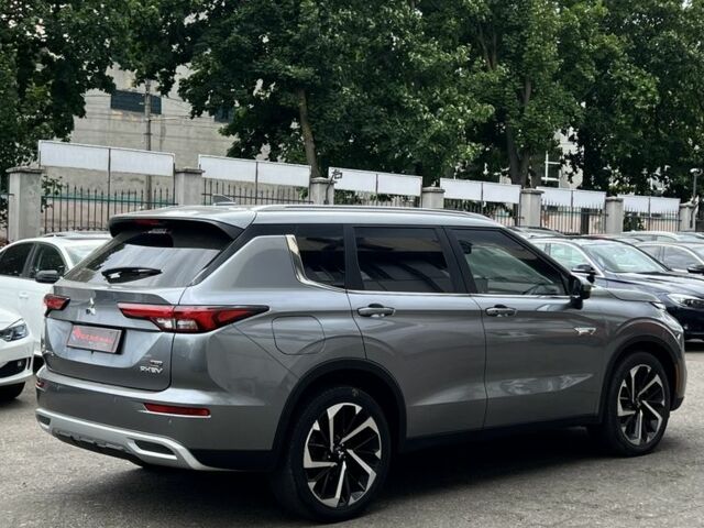 Сірий Міцубісі Аутлендер, об'ємом двигуна 2.4 л та пробігом 47 тис. км за 34999 $, фото 15 на Automoto.ua