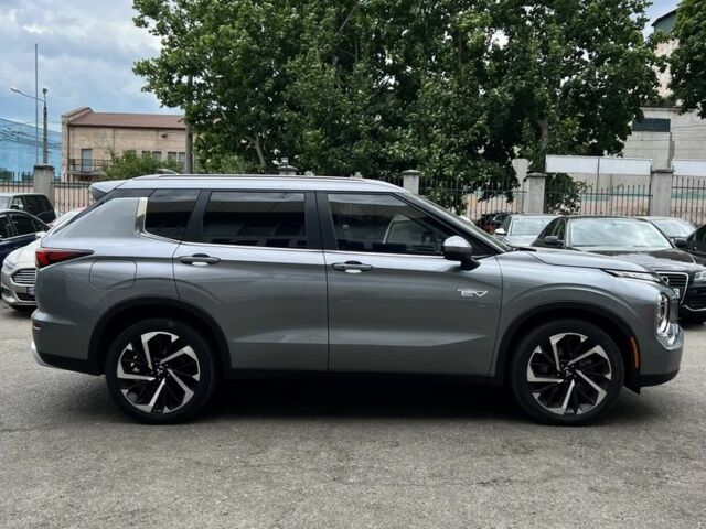 Сірий Міцубісі Аутлендер, об'ємом двигуна 2.4 л та пробігом 47 тис. км за 34999 $, фото 5 на Automoto.ua