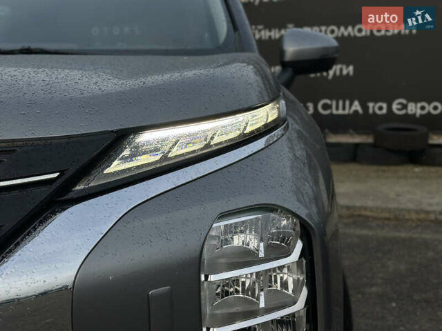 Серый Мицубиси Аутлендер, объемом двигателя 2.49 л и пробегом 24 тыс. км за 27500 $, фото 6 на Automoto.ua