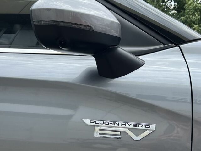 Сірий Міцубісі Аутлендер, об'ємом двигуна 2.4 л та пробігом 47 тис. км за 34999 $, фото 3 на Automoto.ua