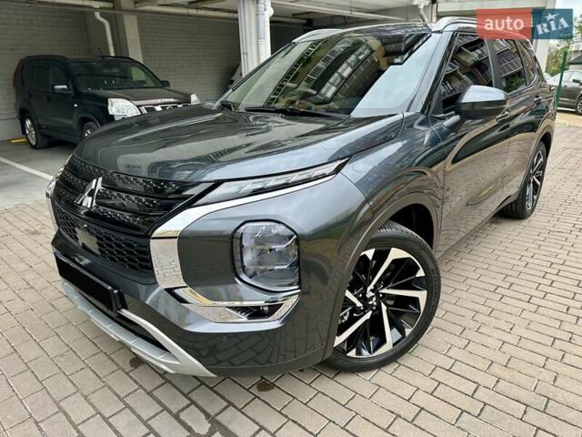 Серый Мицубиси Аутлендер, объемом двигателя 2.49 л и пробегом 6 тыс. км за 34900 $, фото 50 на Automoto.ua